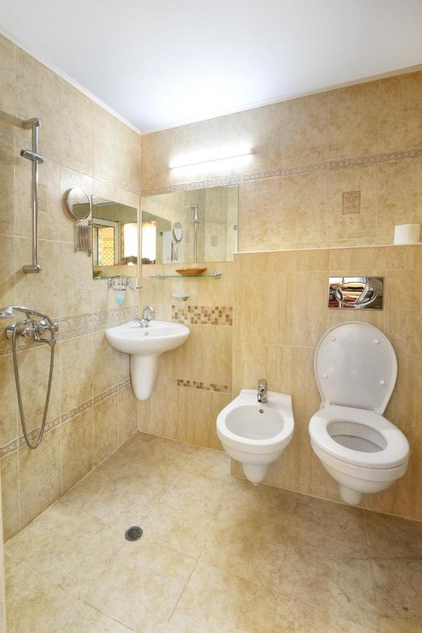 Sveti Nikola Boyana - Free Parking Otel Sofya