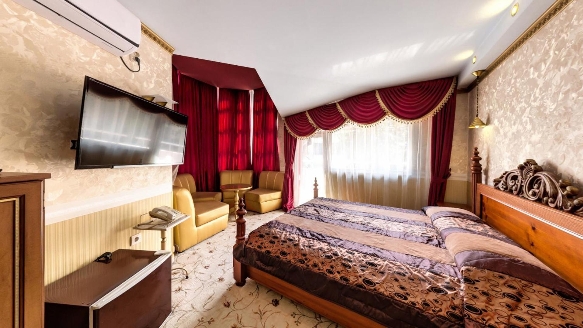 Готель Sveti Nikola Boyana - Free Parking 2*